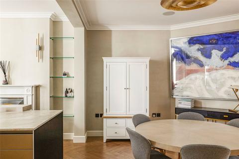 undefined, St James's Place, London SW1A