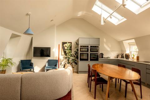 3 bedroom apartment to rent, Marylebone Lane, Marylebone W1U