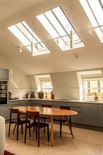3 bedroom apartment to rent, Marylebone Lane, Marylebone W1U