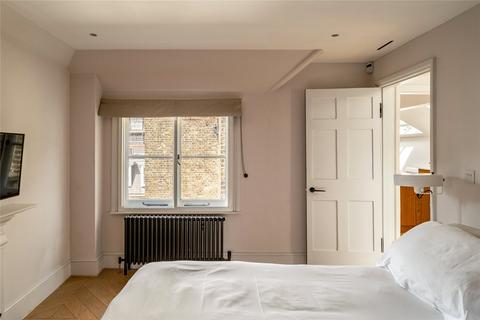 2 bedroom apartment to rent, Weymouth Mews, Marylebone W1G
