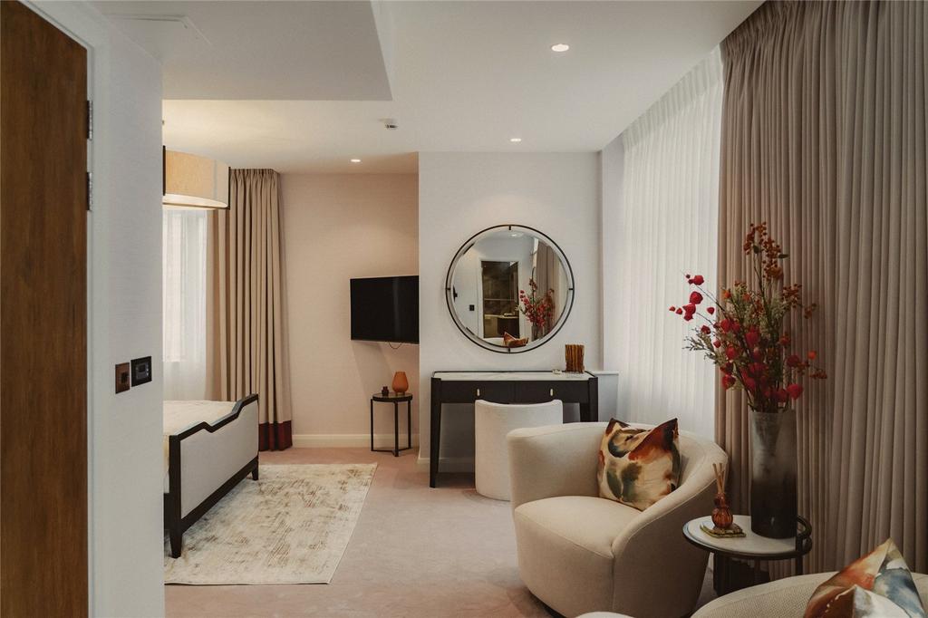 Principal Bedroom