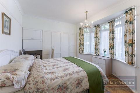 22 Clyde Avenue, South Croydon, CR2 9DS