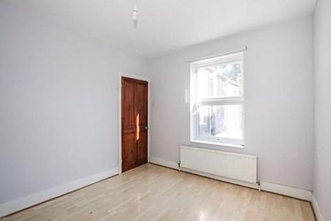 12 Kingston Road, Luton, LU2 7RY