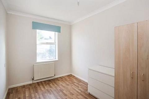 12 Kingston Road, Luton, LU2 7RY
