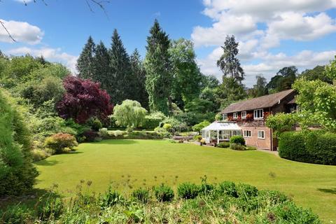 5 bedroom detached house for sale, Hedsor Priory, Bourne End SL8