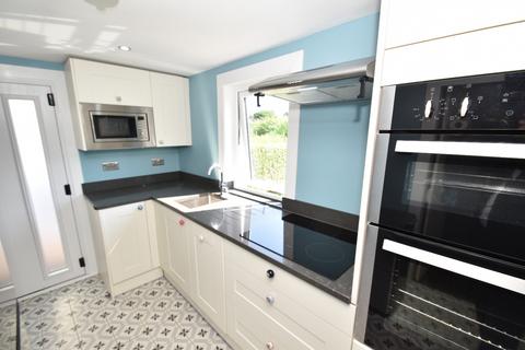 33 Walkerburn Road, Glasgow, G52 3HY