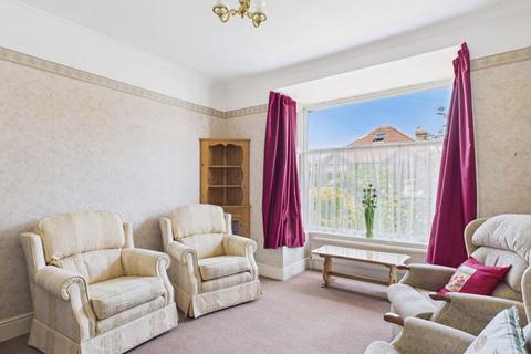 2 bedroom bungalow for sale, Weatherly Avenue, Bloomfield, Bath
