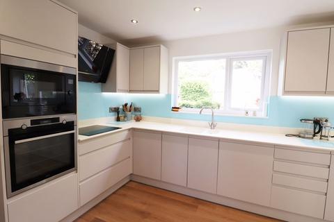 4 bedroom detached house for sale, Ashurst Drive, Goring-By-Sea