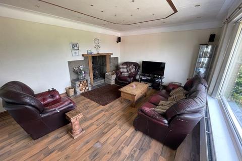 3 bedroom detached bungalow for sale, Green Road, Brymbo