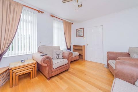 3 bedroom semi-detached house for sale, North View, Chirk