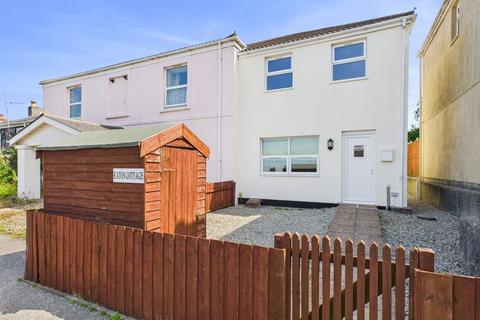 3 bedroom semi-detached house for sale, Tuckingmill, Camborne - Spacious family home