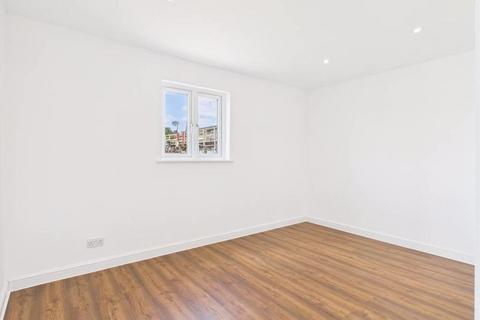 2 bedroom property for sale, Knight Road, Rochester