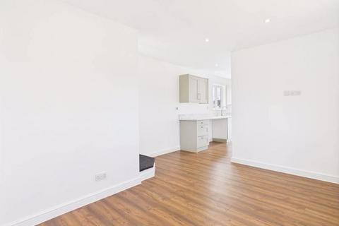 2 bedroom property for sale, Knight Road, Rochester