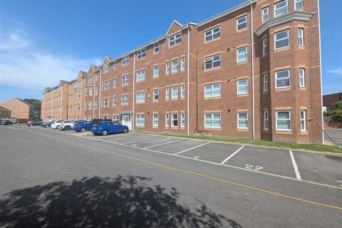2 bedroom apartment for sale, Lingwood Court, Thornaby TS17