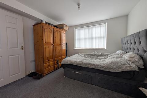 2 bedroom apartment for sale, Lingwood Court, Thornaby TS17