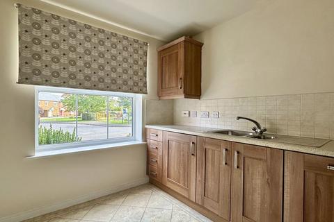 3 bedroom semi-detached house for sale, Collins Drive, Banbury OX15