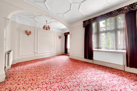 3 bedroom apartment for sale, Randolph Avenue, London W9