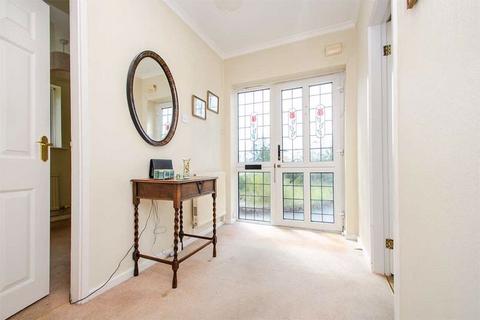 18 Ashley Road, Burntwood, WS7 1LJ