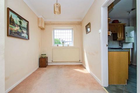 18 Ashley Road, Burntwood, WS7 1LJ
