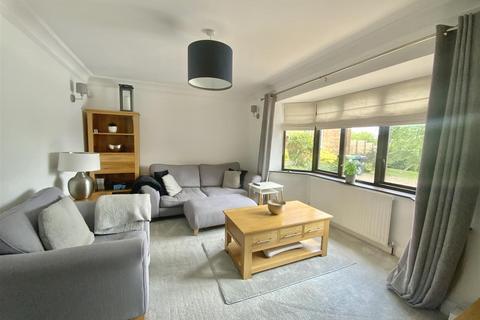 5 bedroom detached house for sale, Higham Cross Road, Hanslope, Milton Keynes