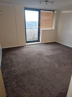 1 bedroom flat for sale, 30 bath road, Slough, SL1 3SS