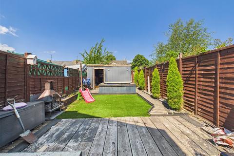 27 Clegram Road, Gloucester, GL1 5PZ