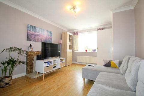 3 bedroom end of terrace house for sale, The Dell, Wigmore, Luton, Bedfordshire, LU2 8SX