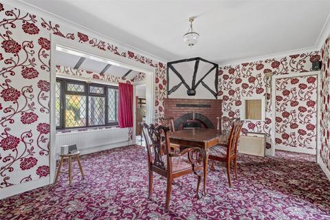 3 bedroom bungalow for sale, Ferring Close, Ferring, Worthing, West Sussex, BN12