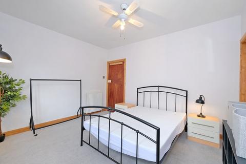 2 bedroom flat to rent, Urquhart Street, Ground Floor, AB24
