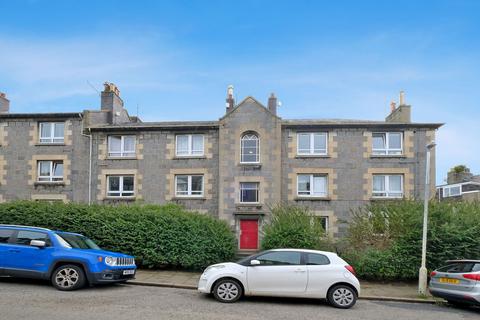 2 bedroom flat to rent, Urquhart Street, Ground Floor, AB24