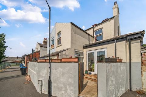 3 bedroom end of terrace house for sale, Albert Place, Harrogate, North Yorkshire, HG1