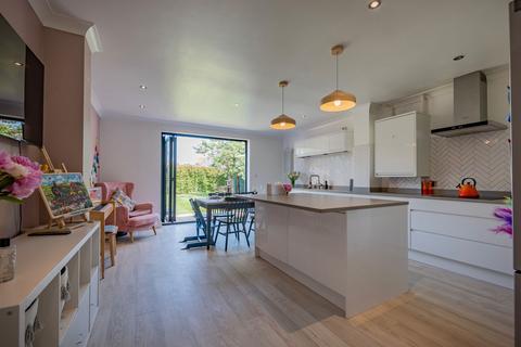 72 Salisbury Road, Bromley, BR2 9PU