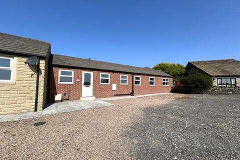 3 bedroom bungalow to rent, Old Hart Soil Farm Yard, Highmoor Lane, Cleckheaton, BD19