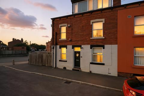 72 Salisbury Road, Leeds, LS12 2BH