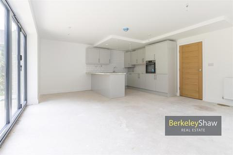 3 bedroom apartment for sale, Ronald Road, Waterloo, Liverpool
