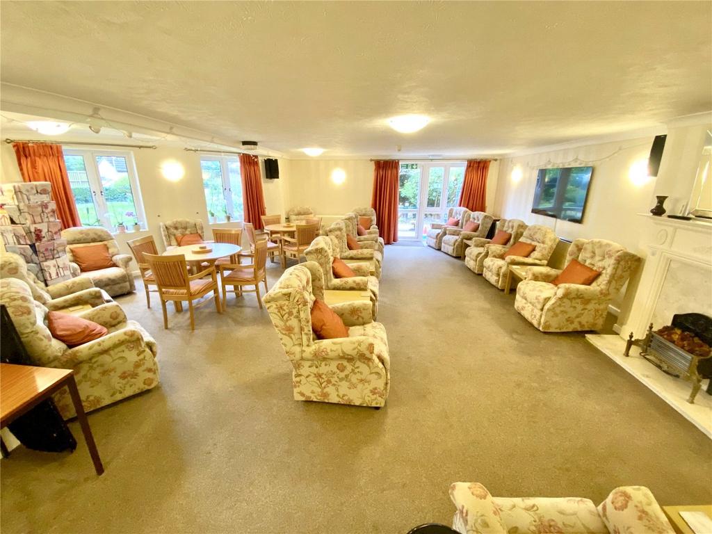 Communal Lounge