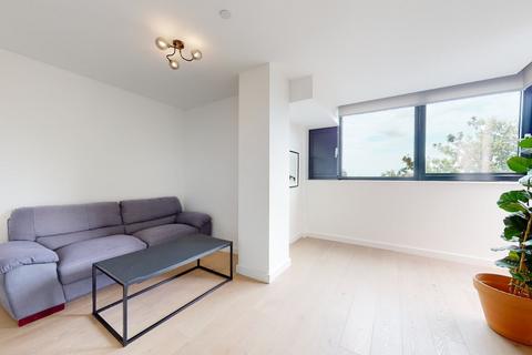 1 bedroom flat to rent, Highgate Hill