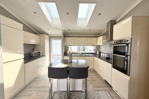 2 bedroom park home for sale, Pebble Road, Sandy Bay, Thorney Bay Road, Canvey Island