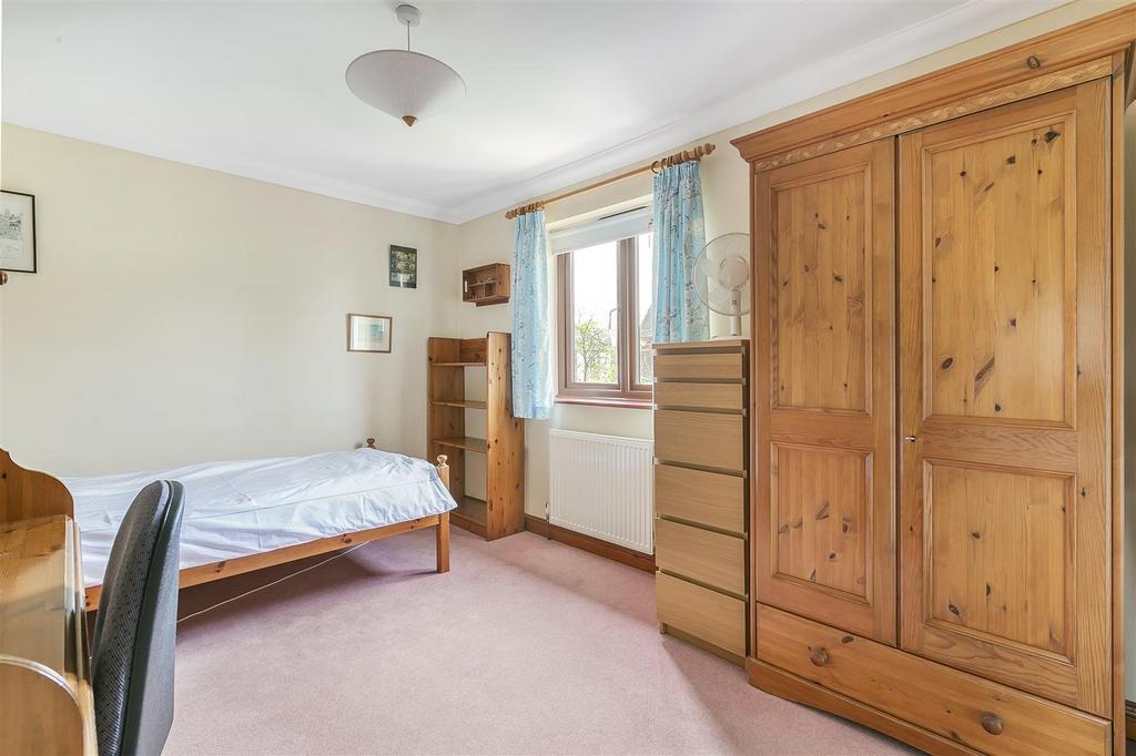 105 15217.jpg