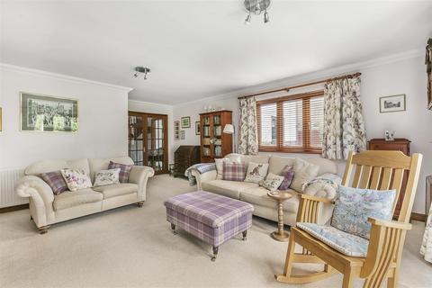3 The Hectare, Great Shelford, Cambridge, CB22 5UT