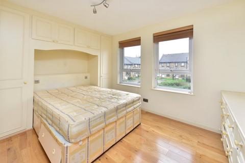 1 bedroom apartment for sale, Wedmore Gardens, Islington, London, N19