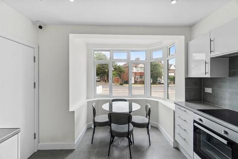 undefined, Room 4 - Rydal Crescent, UB6