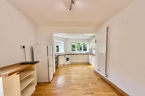 4 bedroom semi-detached house for sale, Friars Oak Road, Hassocks, BN6 8PU