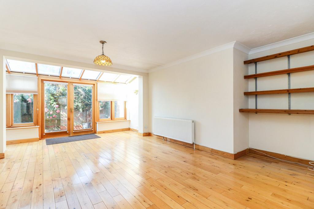 Living/Dining Room