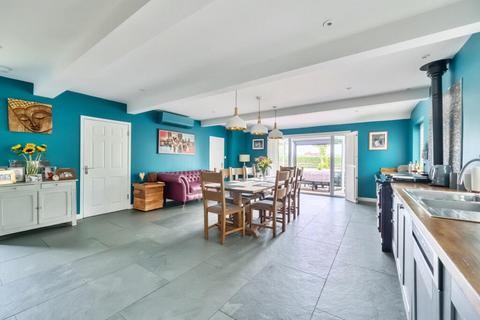 Lindon Cross Keys Road, South Stoke, Reading, RG8 0JT