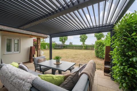 Lindon Cross Keys Road, South Stoke, Reading, RG8 0JT