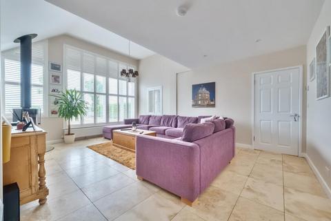 Lindon Cross Keys Road, South Stoke, Reading, RG8 0JT