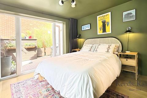 1 bedroom apartment for sale, Patrol Place, London SE6