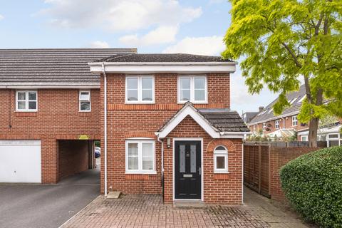 25 Aragon Place, Morden, SM4 4QD