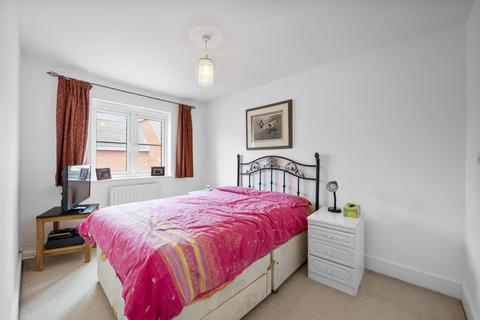 25 Aragon Place, Morden, SM4 4QD